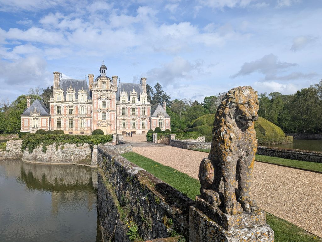 expo-chateau-beaumesnil.jpg